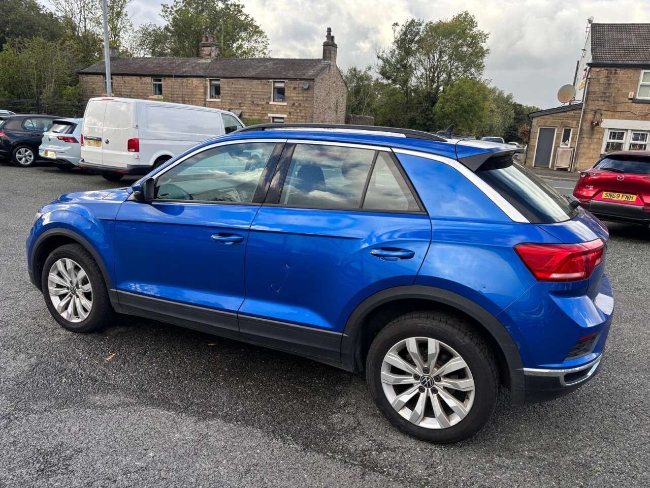 2021 VOLKSWAGEN T-ROC 2021 VOLKSWAGEN T-ROC