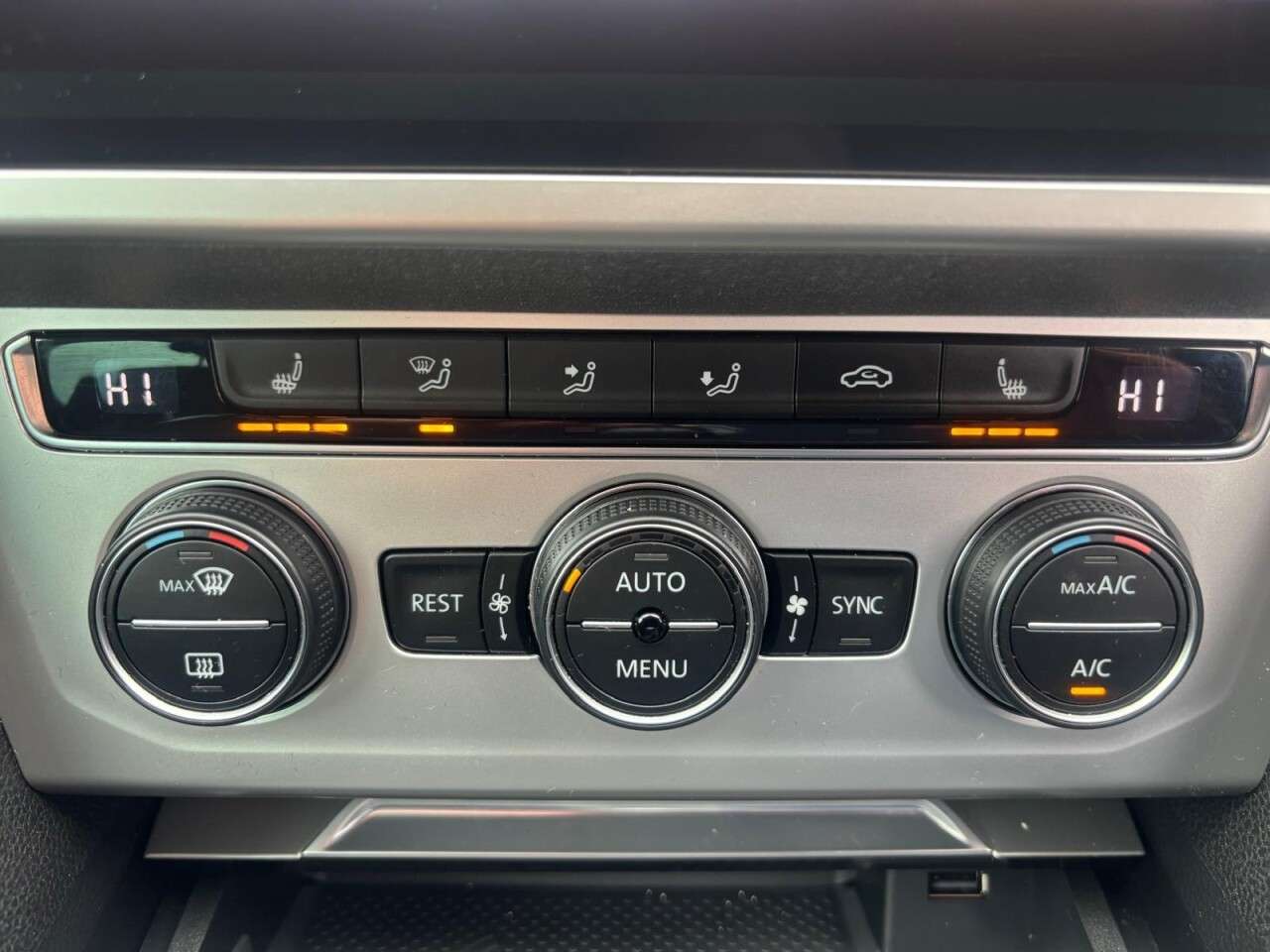 2019 VOLKSWAGEN PASSAT 2019 VOLKSWAGEN PASSAT