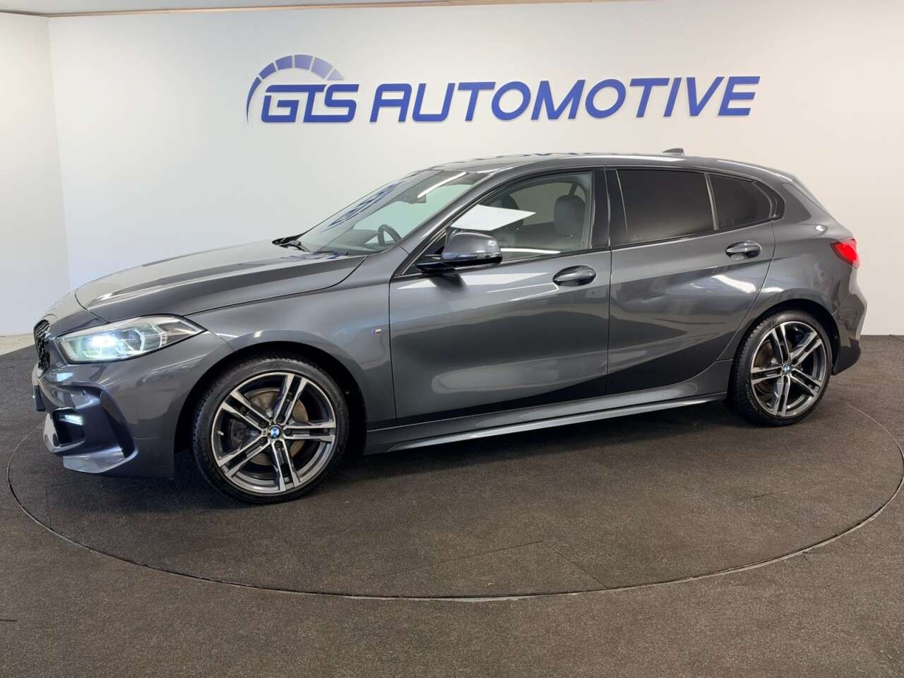 A 2020 BMW 1 SERIES 118i M-SPORT DCT AUTO 140 BHP + SAT NAV + HEATED LEATHER SIX MONTH WARRANTY A 2020 BMW 1 SERIES 118i M-SPORT DCT AUTO 140 BHP + SAT NAV + HEATED LEATHER SIX MONTH WARRANTY