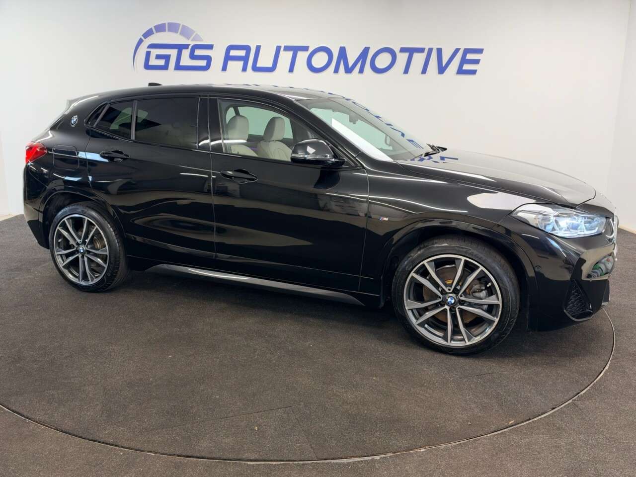 2021 BMW X2 2021 BMW X2