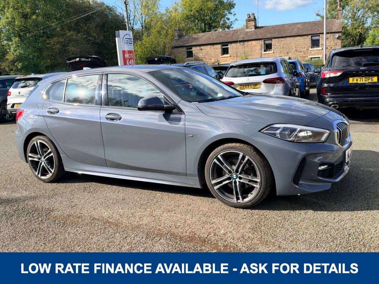 A 2021 BMW 1 SERIES 118i M-SPORT FIVE DOOR 135 BHP + SAT NAV A 2021 BMW 1 SERIES 118i M-SPORT FIVE DOOR 135 BHP + SAT NAV