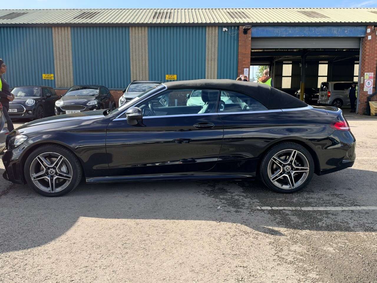 A 2021 MERCEDES-BENZ C CLASS CABRIOLET C200 MHEV AMG LINE EDITION G-Tronic+ AUTO 200 BHP + SAT NAV + LEA A 2021 MERCEDES-BENZ C CLASS CABRIOLET C200 MHEV AMG LINE EDITION G-Tronic+ AUTO 200 BHP + SAT NAV + LEA