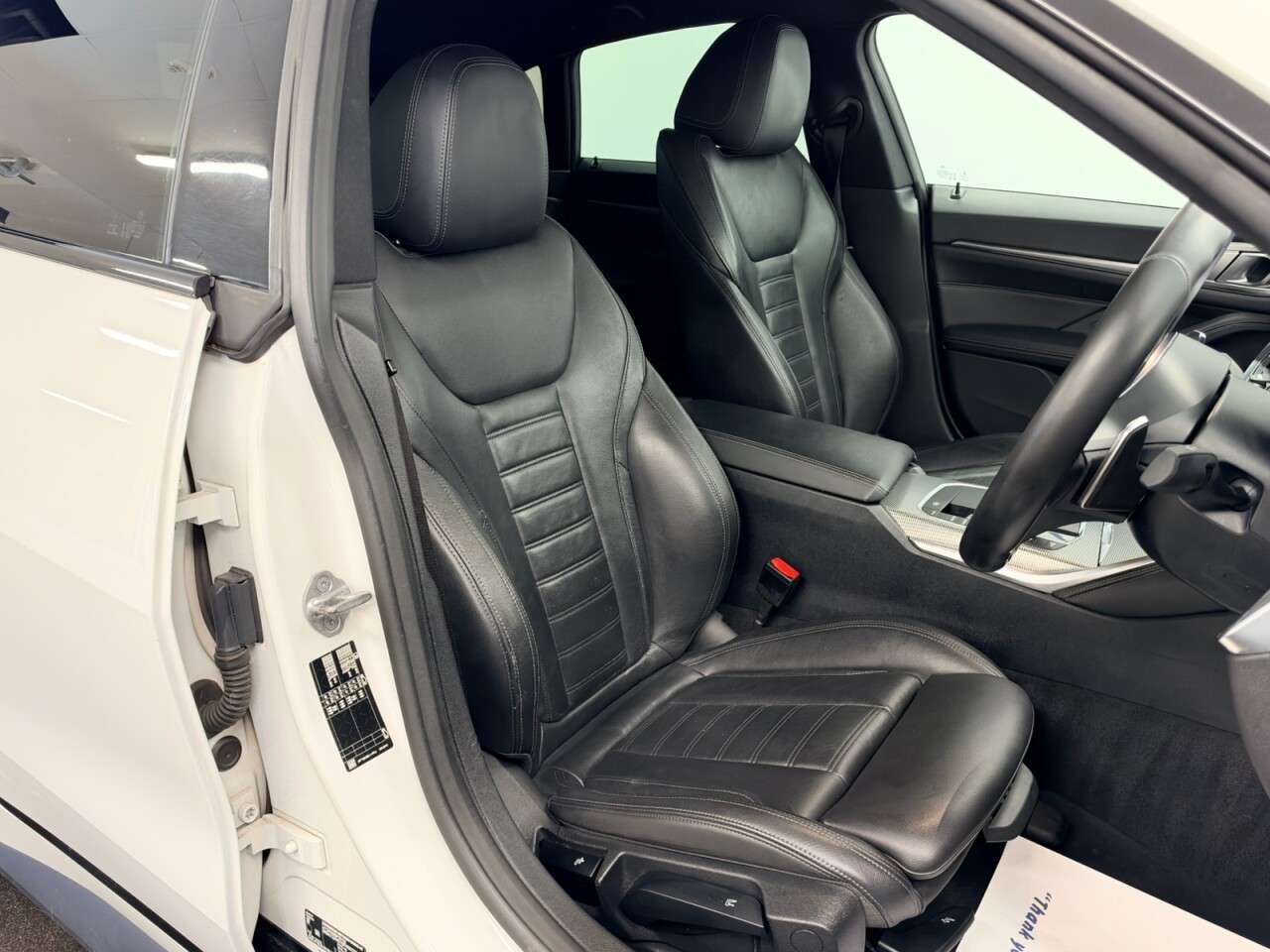 A 2022 BMW 4 SERIES GRAN COUPE 420i M-SPORT AUTO 185 BHP + SAT NAV + HEATED LEATHER + REAR CAMERA SIX MONT A 2022 BMW 4 SERIES GRAN COUPE 420i M-SPORT AUTO 185 BHP + SAT NAV + HEATED LEATHER + REAR CAMERA SIX MONT
