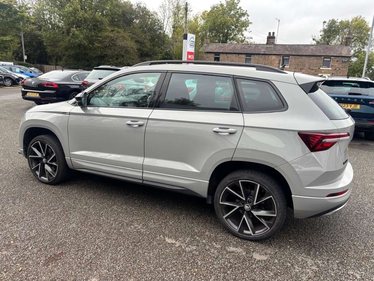 2023 SKODA KAROQ 2023 SKODA KAROQ