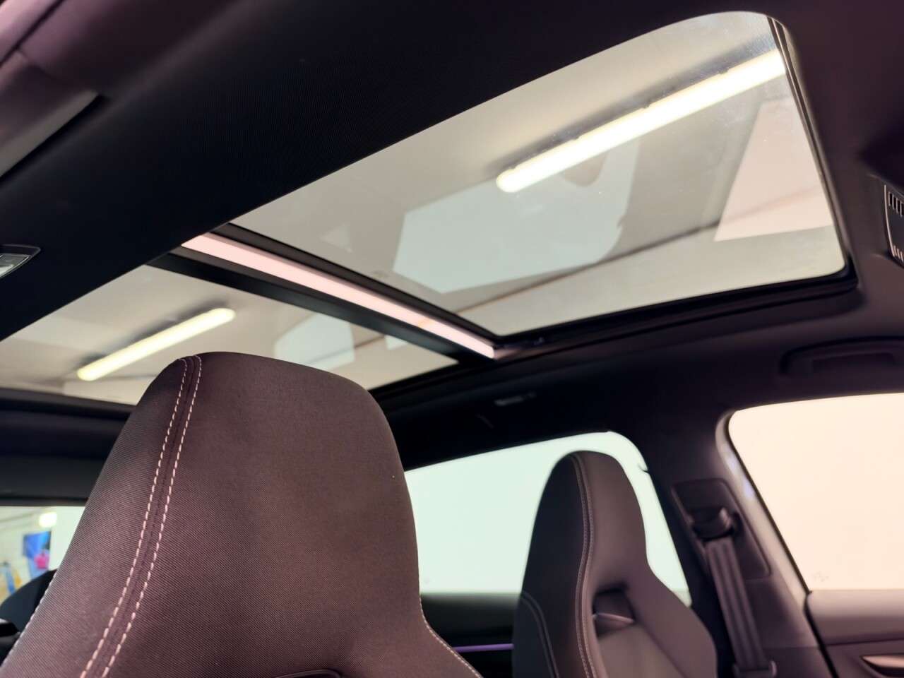 A 2023 SKODA KAROQ 1.5 TSI ACT SPORTLINE 150 BHP + SAT NAV + GLASS SUNROOF + CAMERA SEPTEMBER A 2023 SKODA KAROQ 1.5 TSI ACT SPORTLINE 150 BHP + SAT NAV + GLASS SUNROOF + CAMERA SEPTEMBER