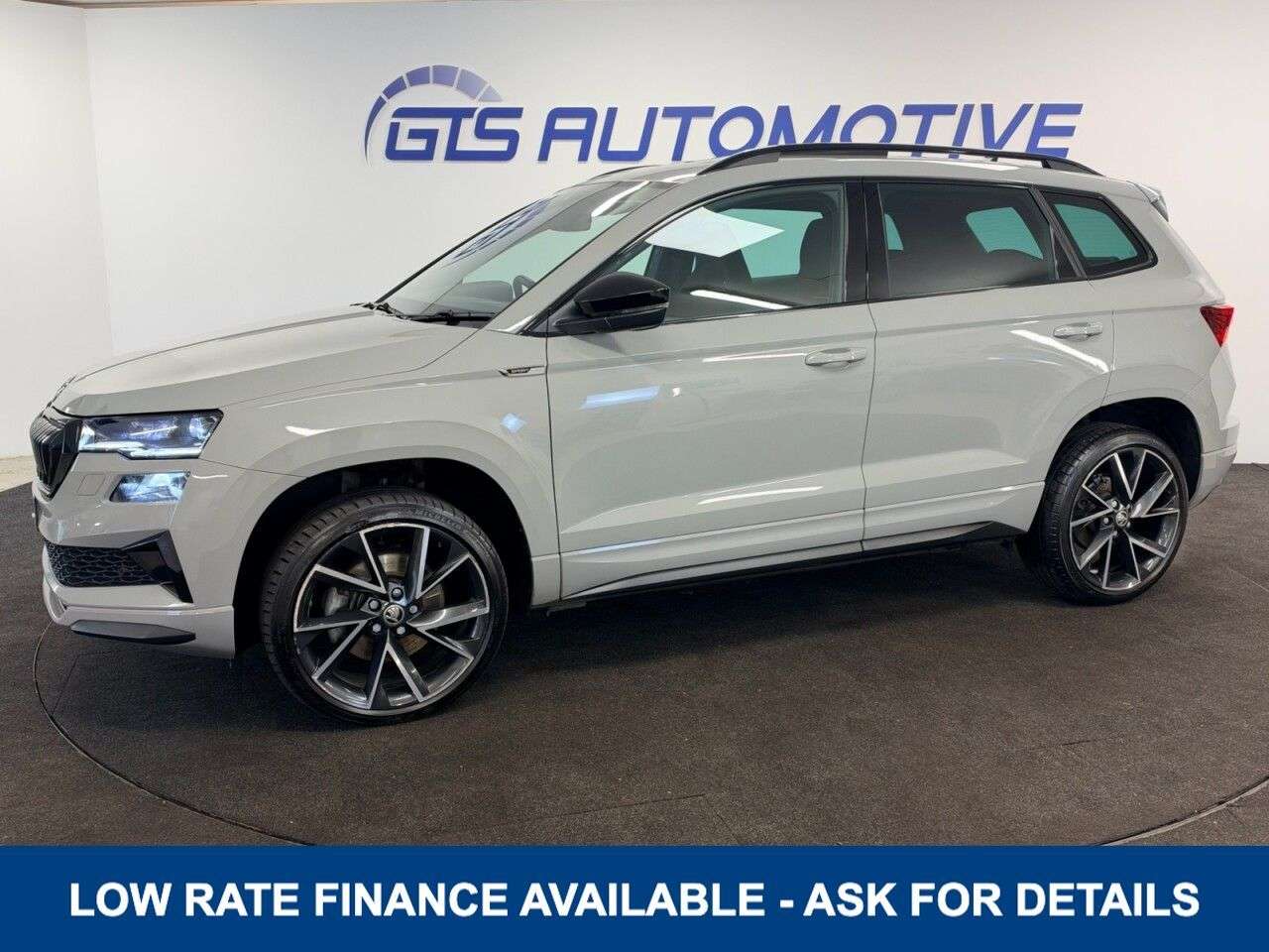 A 2023 SKODA KAROQ 1.5 TSI ACT SPORTLINE 150 BHP + SAT NAV + GLASS SUNROOF + CAMERA SEPTEMBER A 2023 SKODA KAROQ 1.5 TSI ACT SPORTLINE 150 BHP + SAT NAV + GLASS SUNROOF + CAMERA SEPTEMBER