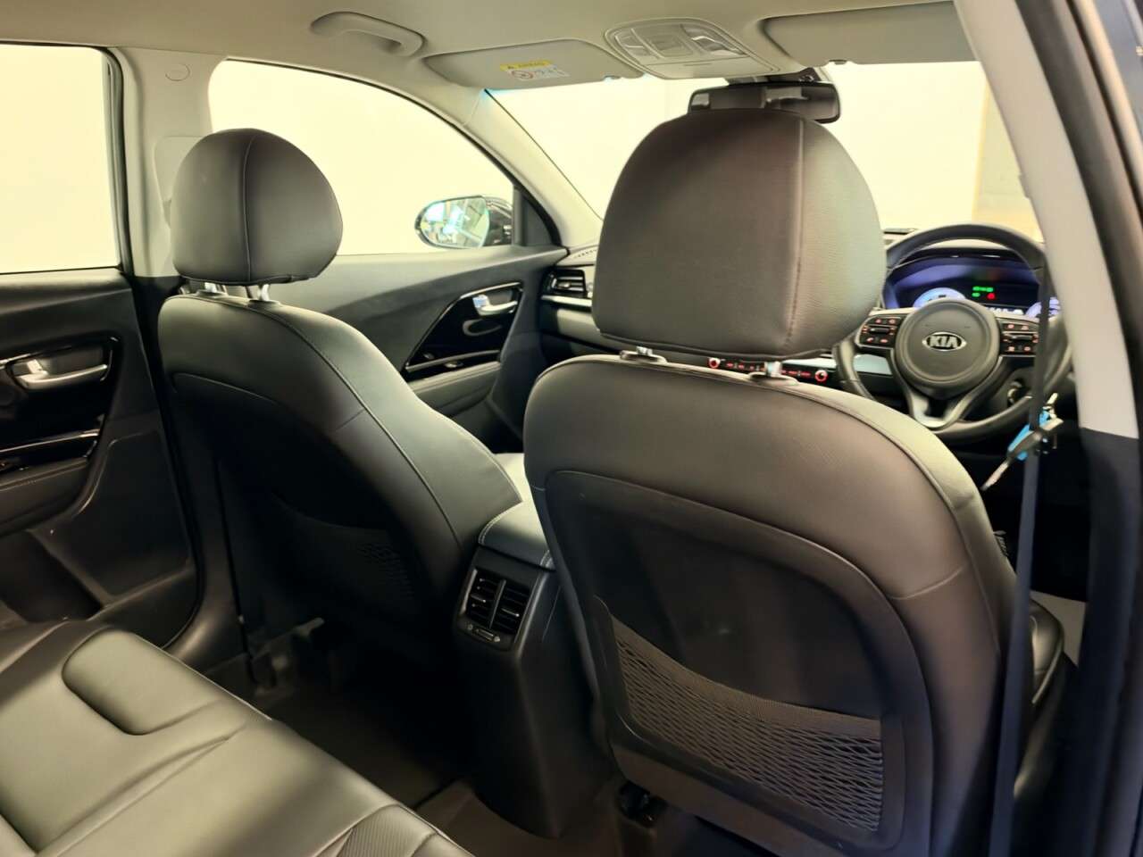 2020 KIA NIRO 2020 KIA NIRO