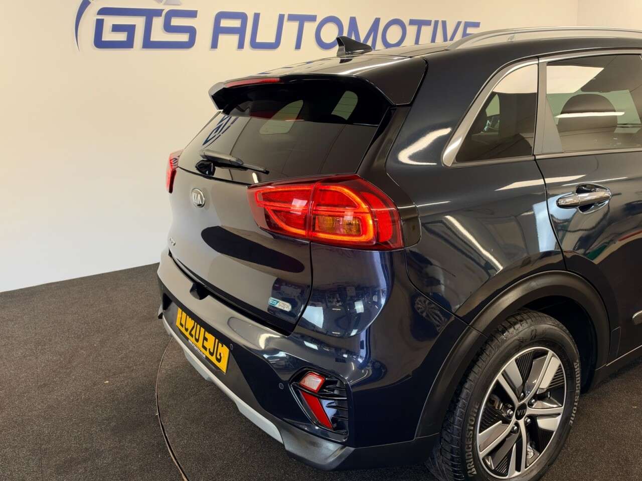 2020 KIA NIRO 2020 KIA NIRO