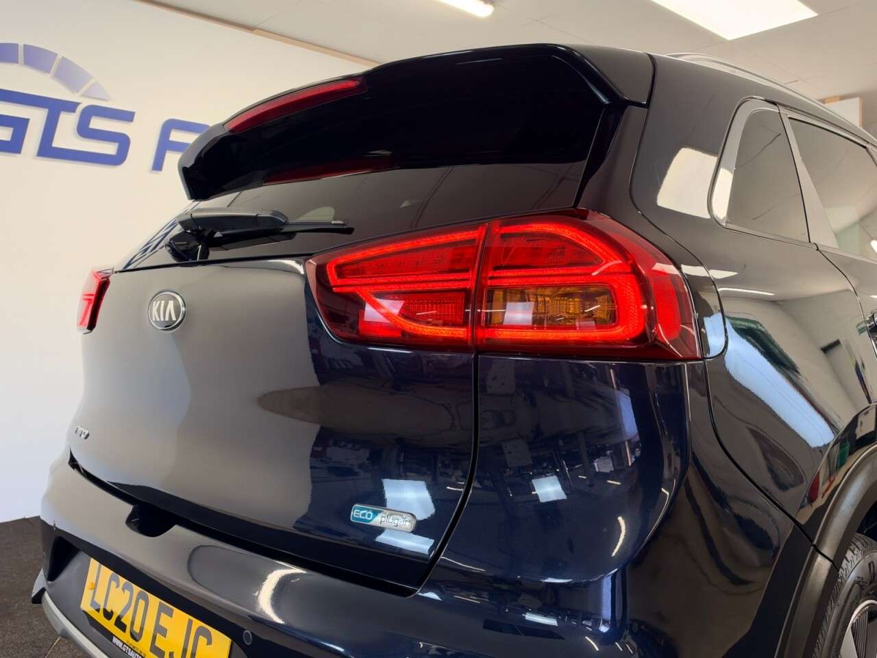 2020 KIA NIRO 2020 KIA NIRO