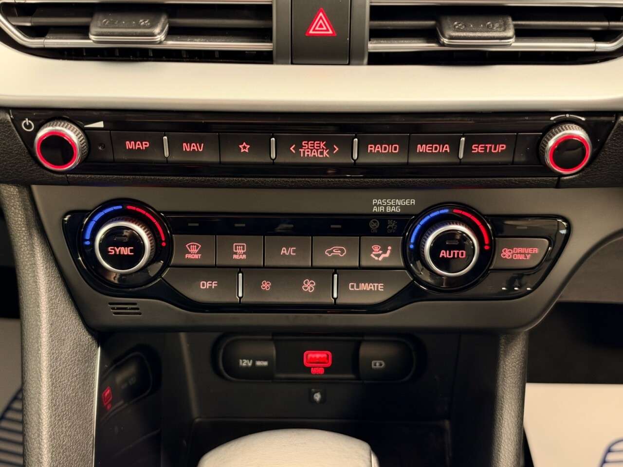2020 KIA NIRO 2020 KIA NIRO