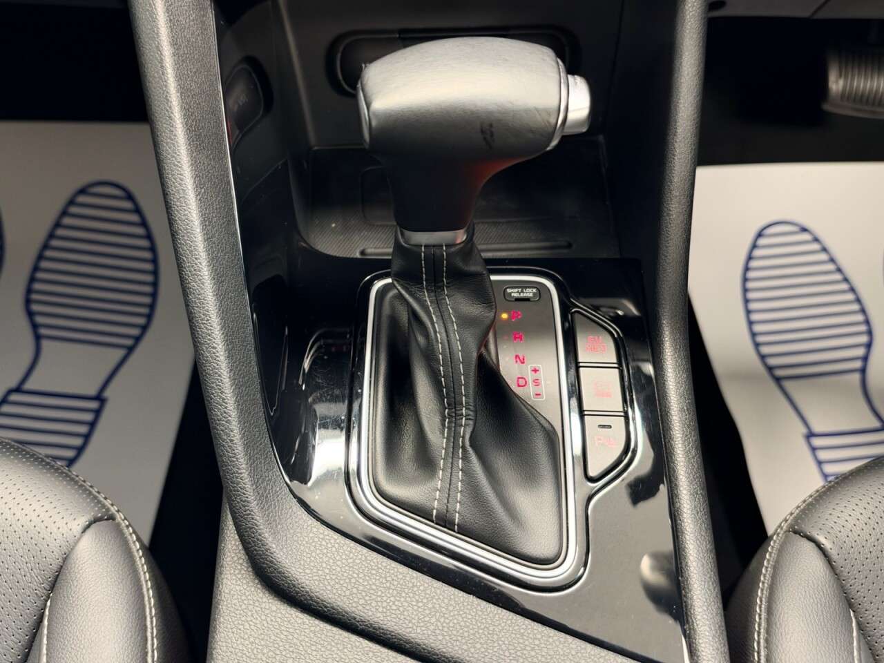 2020 KIA NIRO 2020 KIA NIRO