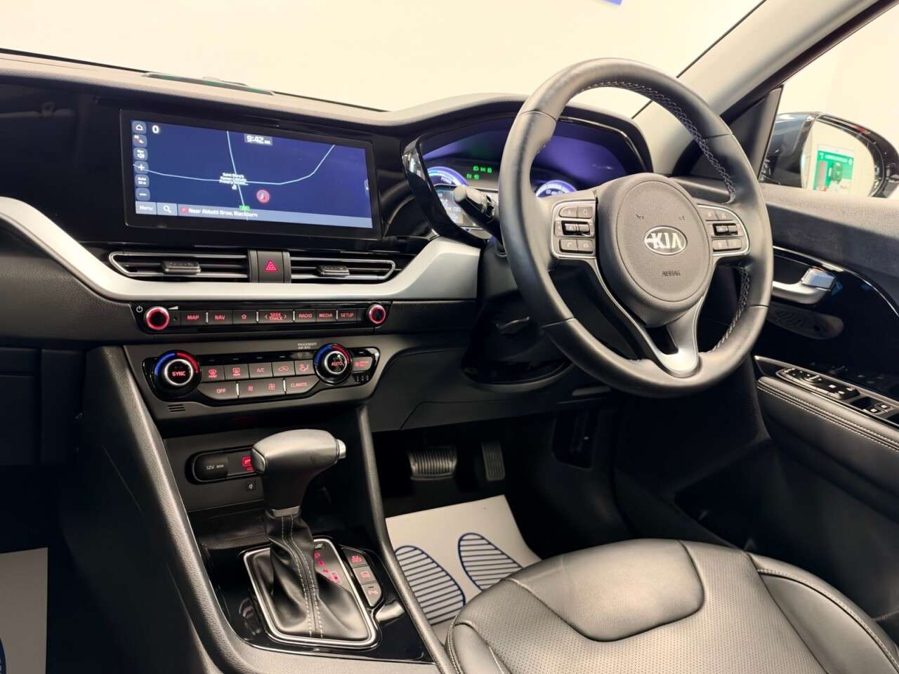 2020 KIA NIRO 2020 KIA NIRO