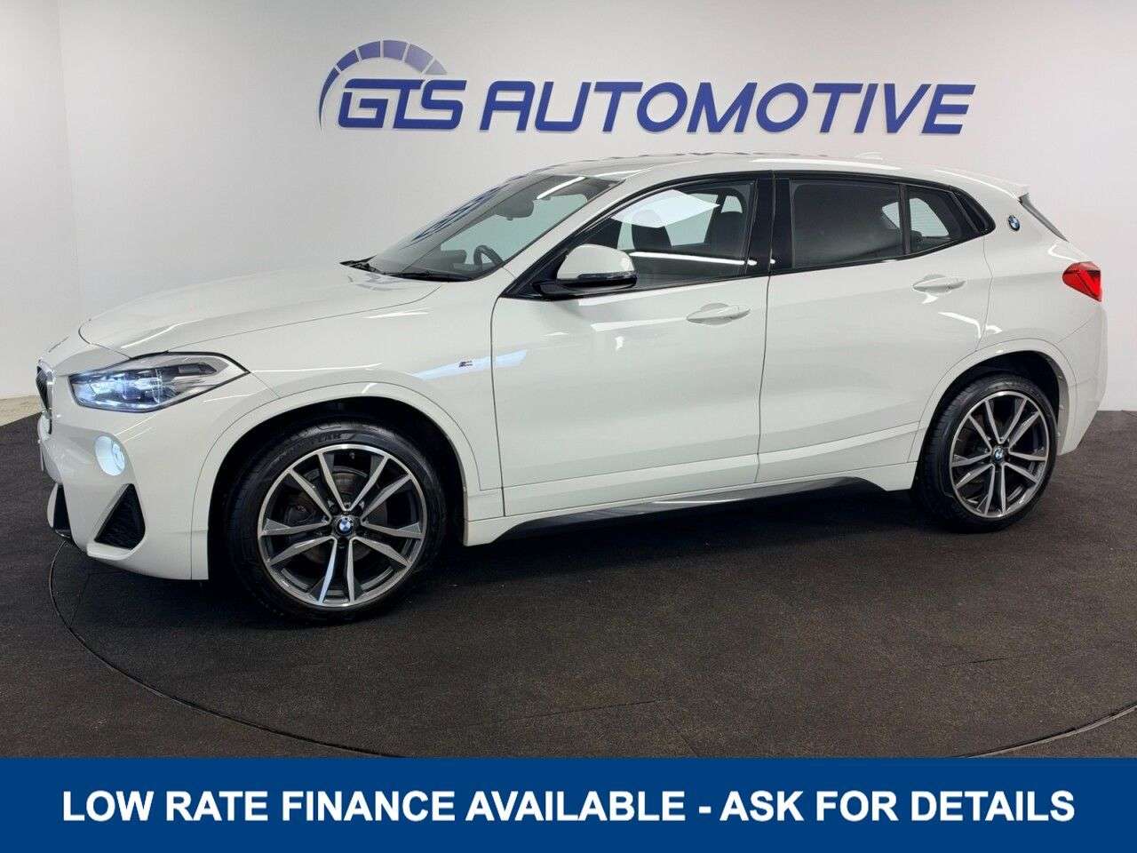 A 2020 BMW X2 18i M-SPORT sDRIVE 140 BHP + SAT NAV + HEATED LEATHER - OCTOBER 2027 MOT A 2020 BMW X2 18i M-SPORT sDRIVE 140 BHP + SAT NAV + HEATED LEATHER - OCTOBER 2027 MOT