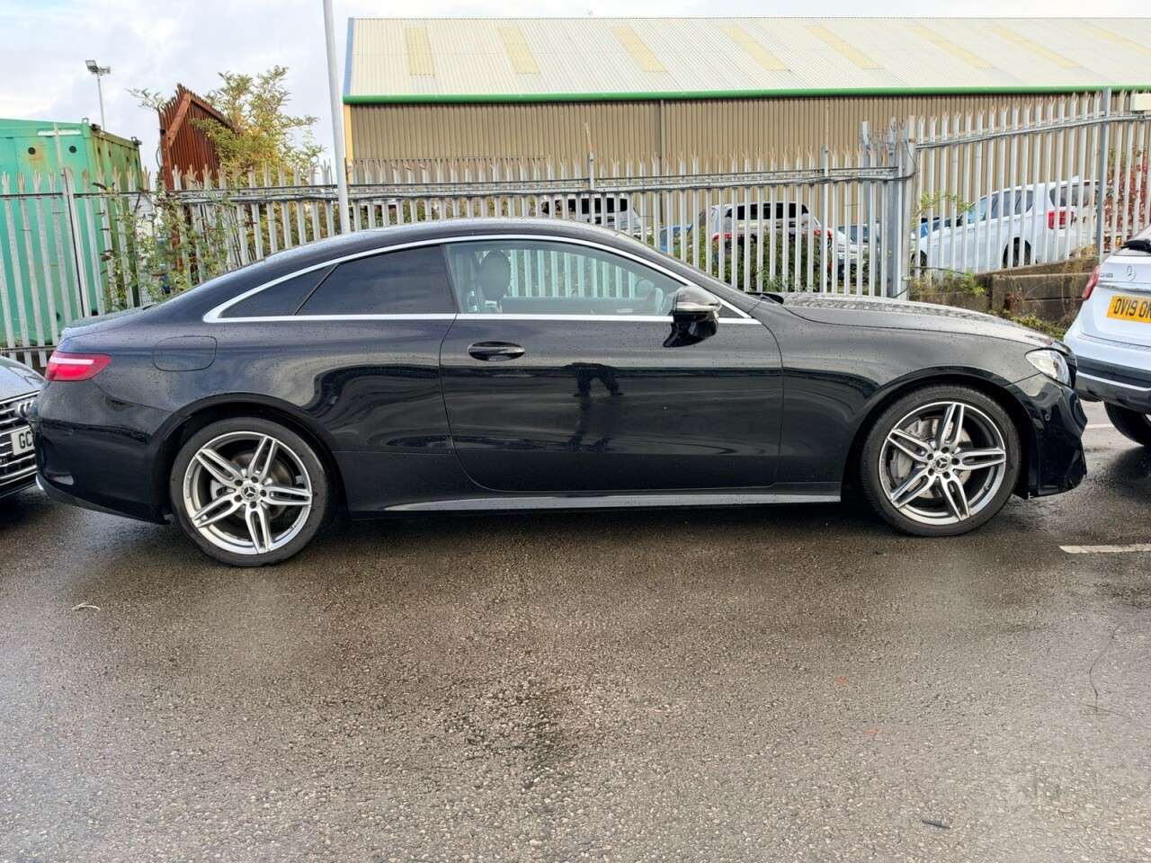 A 2020 MERCEDES-BENZ E CLASS COUPE E220d AMG LINE G-TRONIC+ 195 BHP A 2020 MERCEDES-BENZ E CLASS COUPE E220d AMG LINE G-TRONIC+ 195 BHP