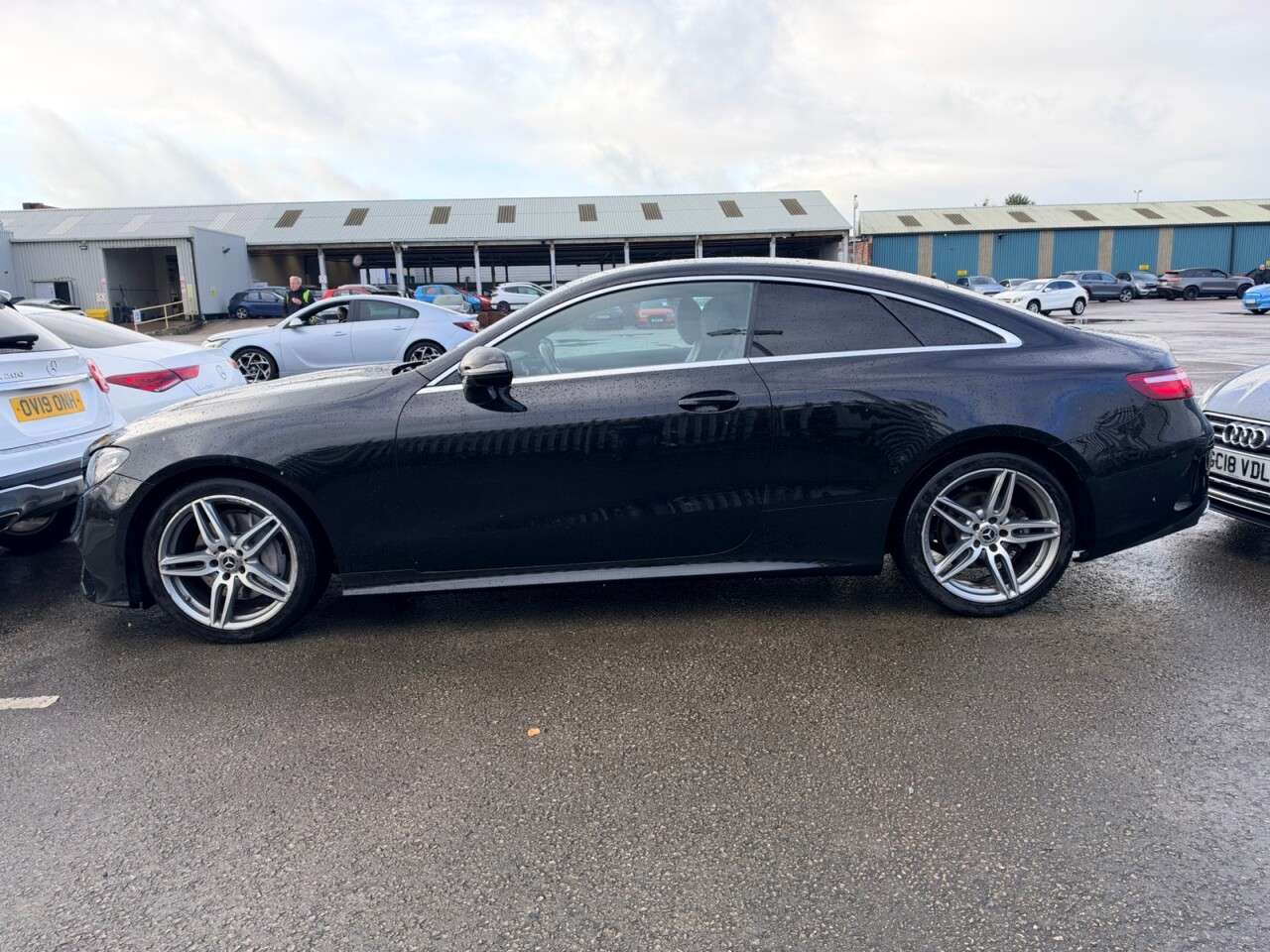 A 2020 MERCEDES-BENZ E CLASS COUPE E220d AMG LINE G-TRONIC+ 195 BHP A 2020 MERCEDES-BENZ E CLASS COUPE E220d AMG LINE G-TRONIC+ 195 BHP