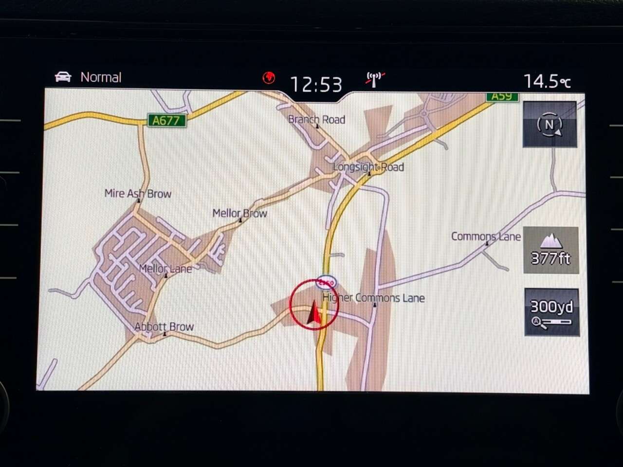 A 2019 SKODA KAROQ 1.5 TSI SE L 150 BHP + SAT NAV + REAR CAMERA + HEATED SEATS - NOVEMBER 2027 A 2019 SKODA KAROQ 1.5 TSI SE L 150 BHP + SAT NAV + REAR CAMERA + HEATED SEATS - NOVEMBER 2027