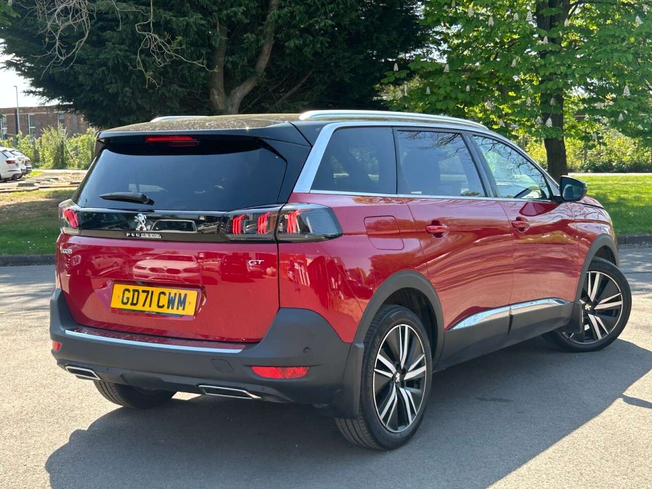 2022 PEUGEOT 5008 2022 PEUGEOT 5008