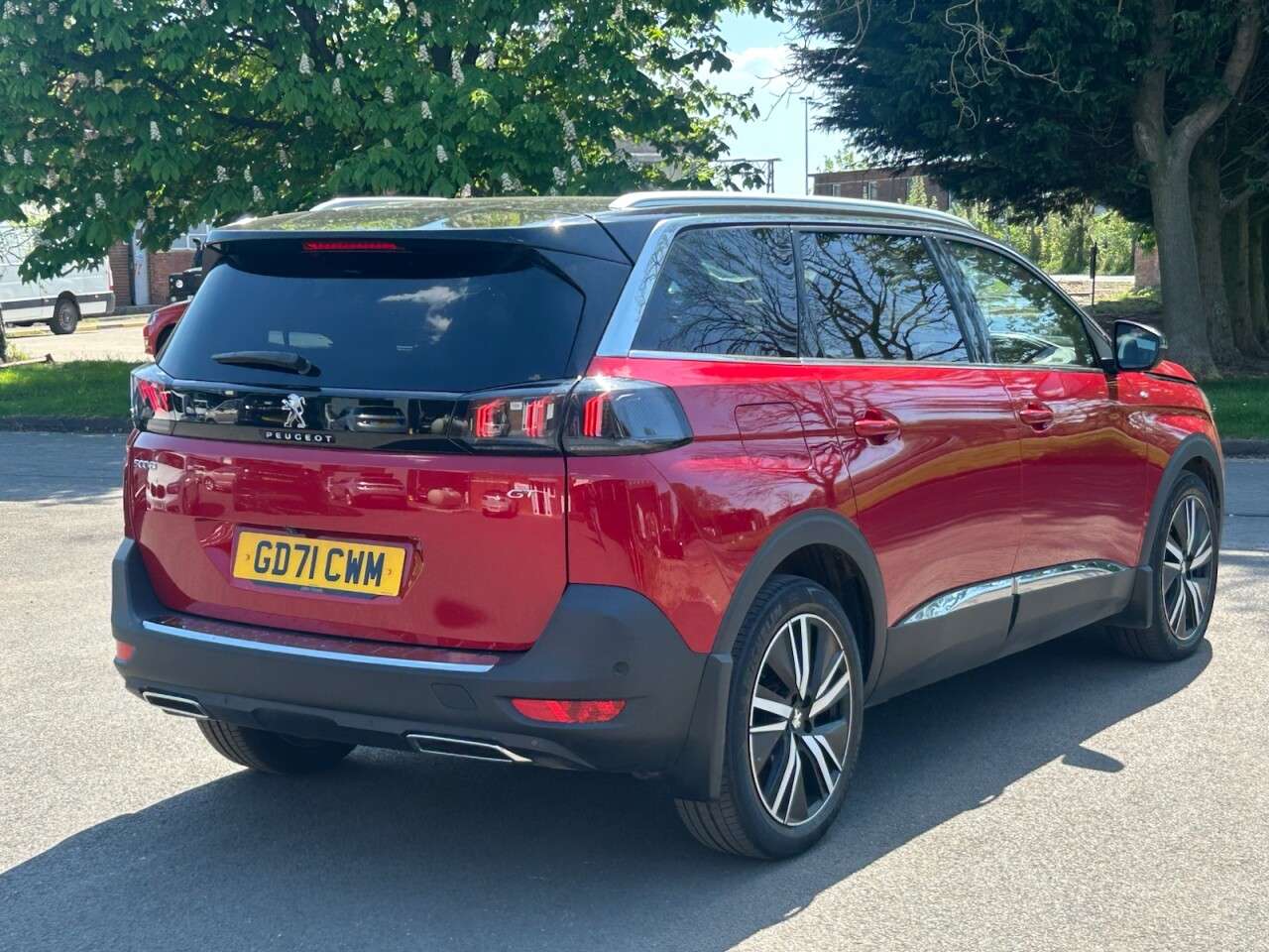 2022 PEUGEOT 5008 2022 PEUGEOT 5008