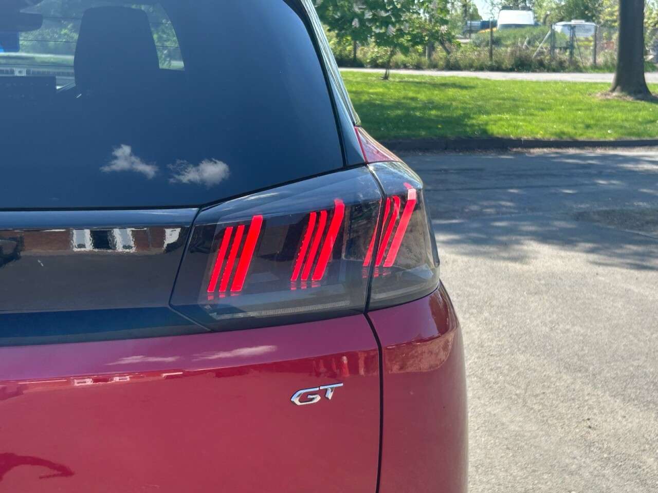 2022 PEUGEOT 5008 2022 PEUGEOT 5008