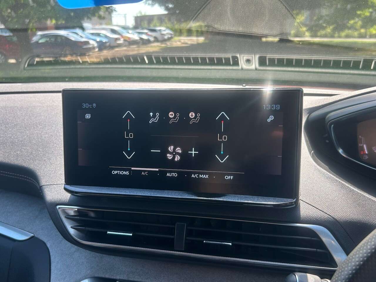 2022 PEUGEOT 5008 2022 PEUGEOT 5008