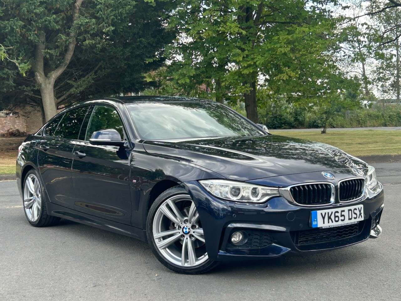 A 2015 BMW 4 SERIES GRAN COUPE 2.0 420i M Sport Hatchback 5dr Petrol Auto Euro 6 (s/s) (184 ps) £4800 IN O A 2015 BMW 4 SERIES GRAN COUPE 2.0 420i M Sport Hatchback 5dr Petrol Auto Euro 6 (s/s) (184 ps) £4800 IN O