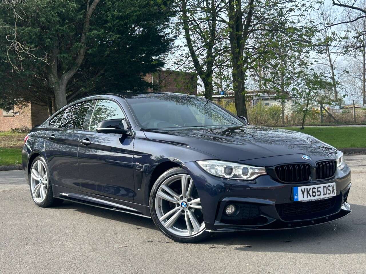 A 2015 BMW 4 SERIES GRAN COUPE 2.0 420i M Sport Hatchback 5dr Petrol Auto Euro 6 (s/s) (184 ps) 2 KEYS A 2015 BMW 4 SERIES GRAN COUPE 2.0 420i M Sport Hatchback 5dr Petrol Auto Euro 6 (s/s) (184 ps) 2 KEYS