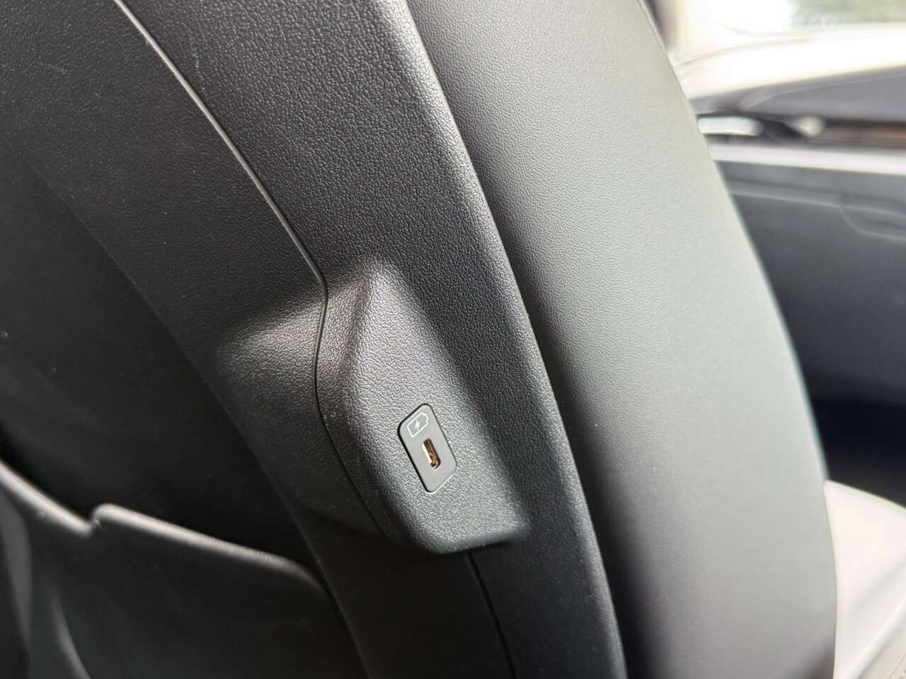 2022 KIA NIRO 2022 KIA NIRO