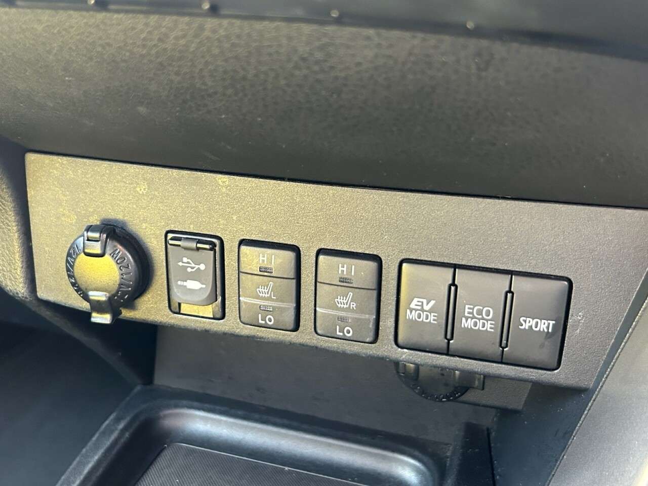 2017 TOYOTA RAV4 2017 TOYOTA RAV4