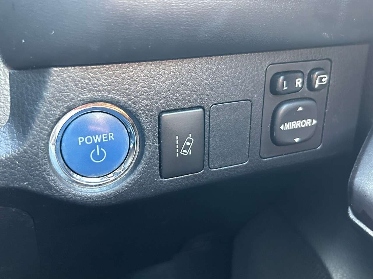 2017 TOYOTA RAV4 2017 TOYOTA RAV4