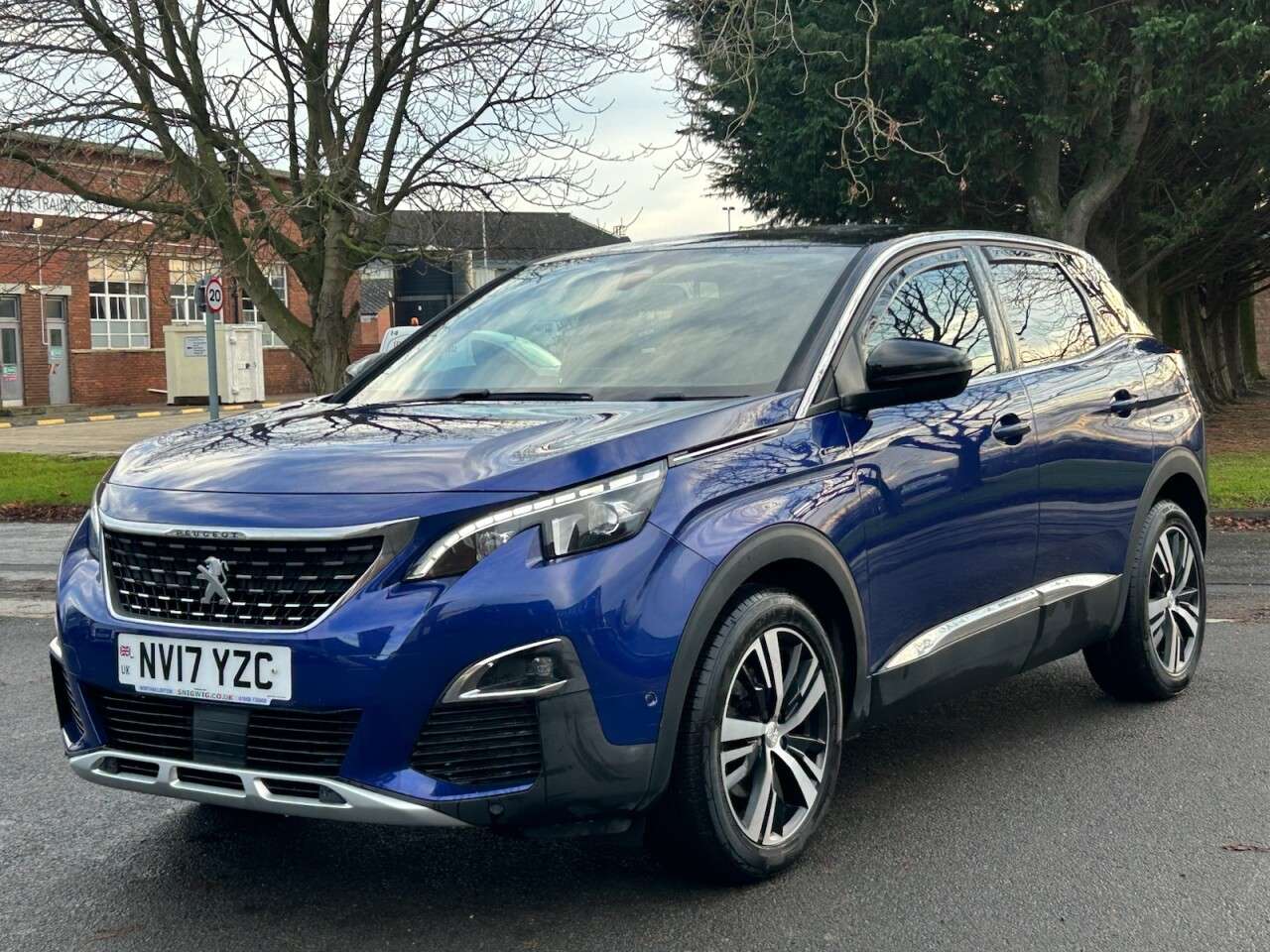 A 2017 PEUGEOT 3008 1.6 BlueHDi GT Line SUV 5dr Diesel Manual Euro 6 (s/s) (120 ps) Timing belt A 2017 PEUGEOT 3008 1.6 BlueHDi GT Line SUV 5dr Diesel Manual Euro 6 (s/s) (120 ps) Timing belt