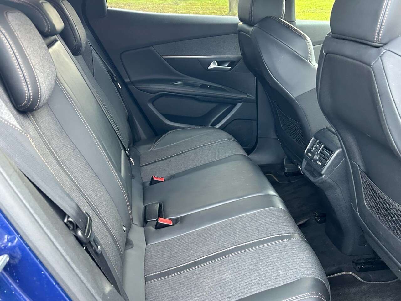 2017 PEUGEOT 3008 2017 PEUGEOT 3008