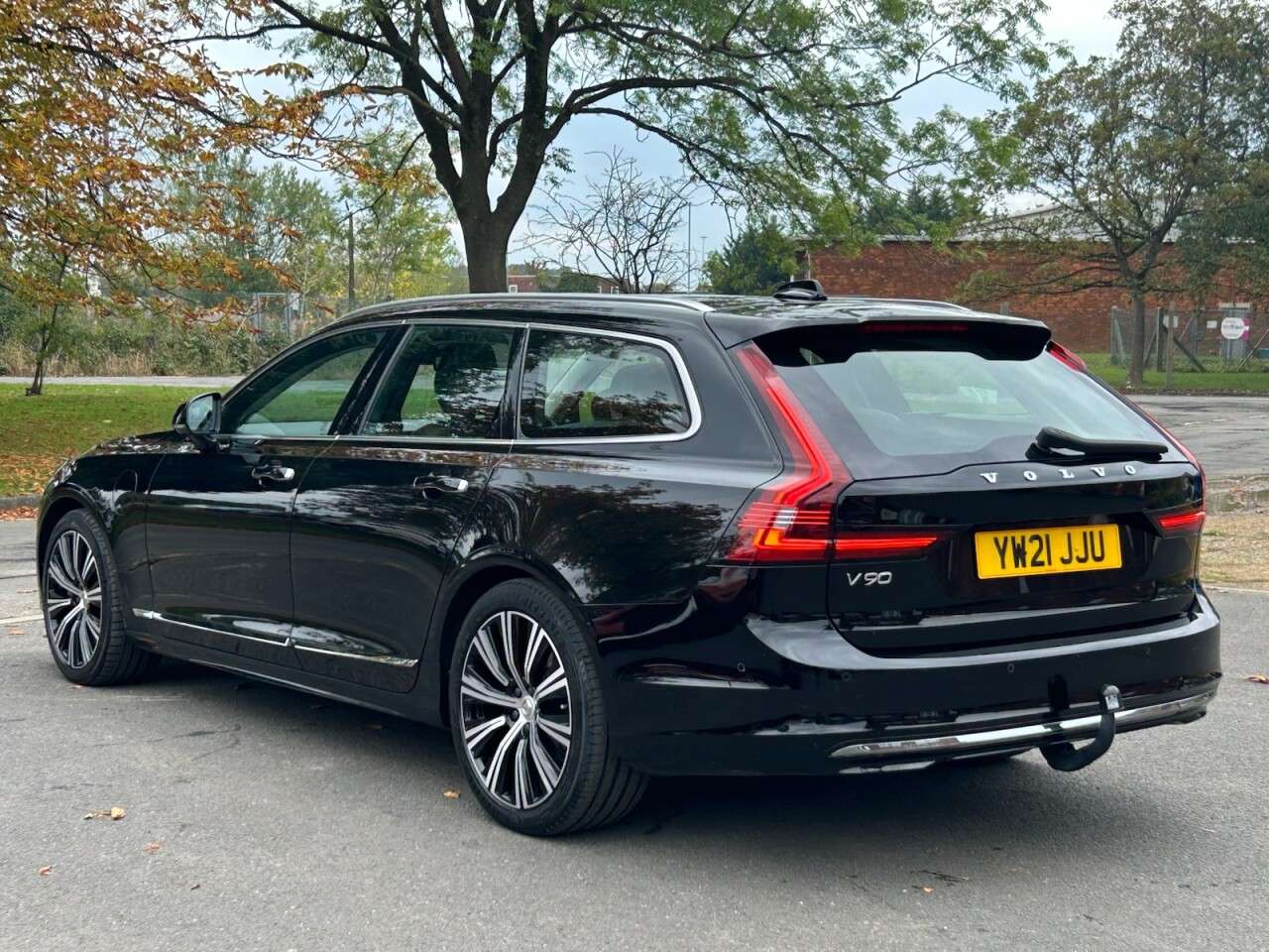 2021 VOLVO V90 2021 VOLVO V90