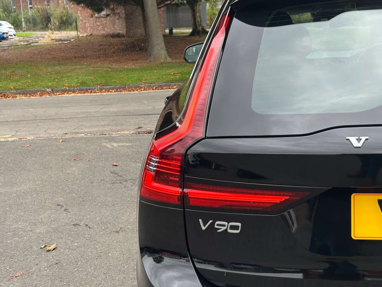 2021 VOLVO V90 2021 VOLVO V90