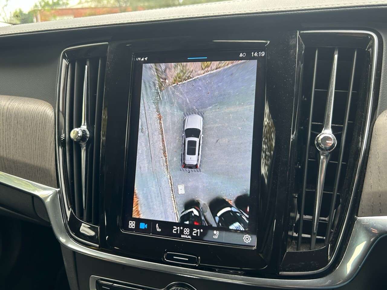 2021 VOLVO V90 2021 VOLVO V90