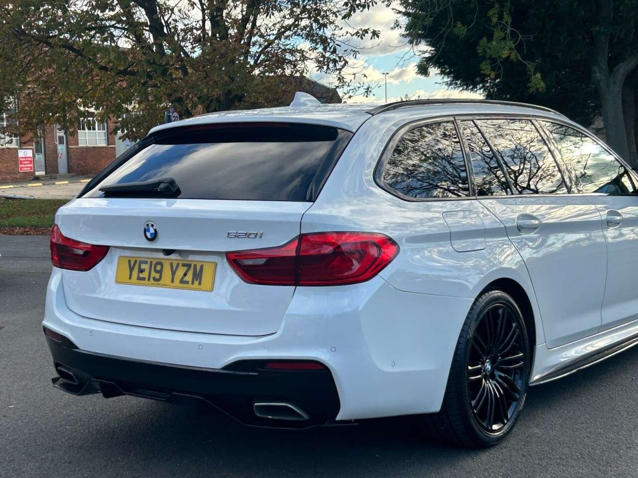 2019 BMW 5 SERIES 2019 BMW 5 SERIES