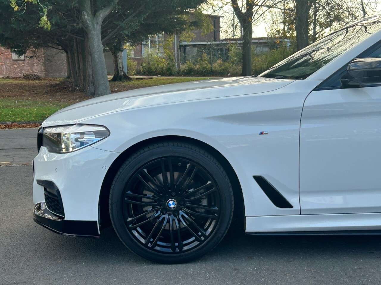 2019 BMW 5 SERIES 2019 BMW 5 SERIES