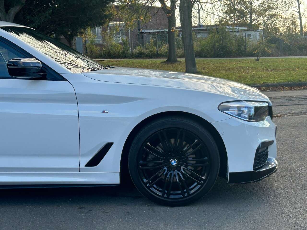 2019 BMW 5 SERIES 2019 BMW 5 SERIES