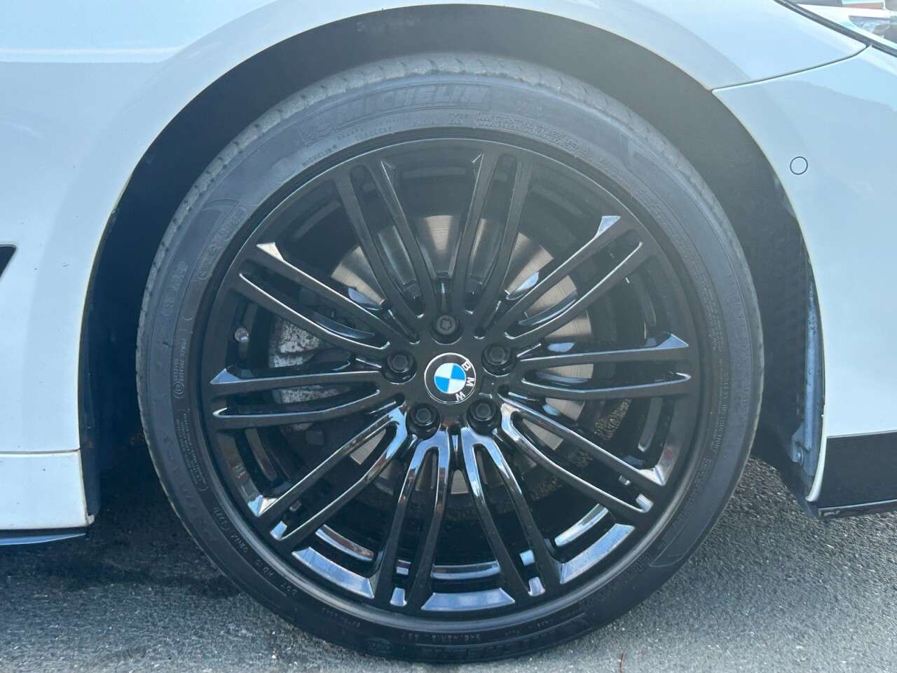 2019 BMW 5 SERIES 2019 BMW 5 SERIES