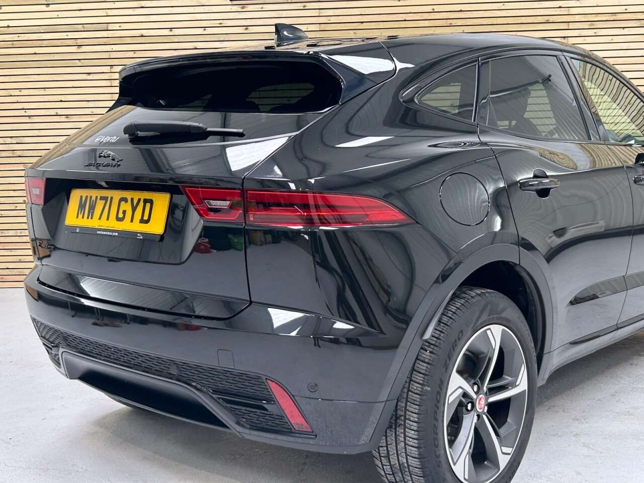 2021 JAGUAR E-PACE 2021 JAGUAR E-PACE