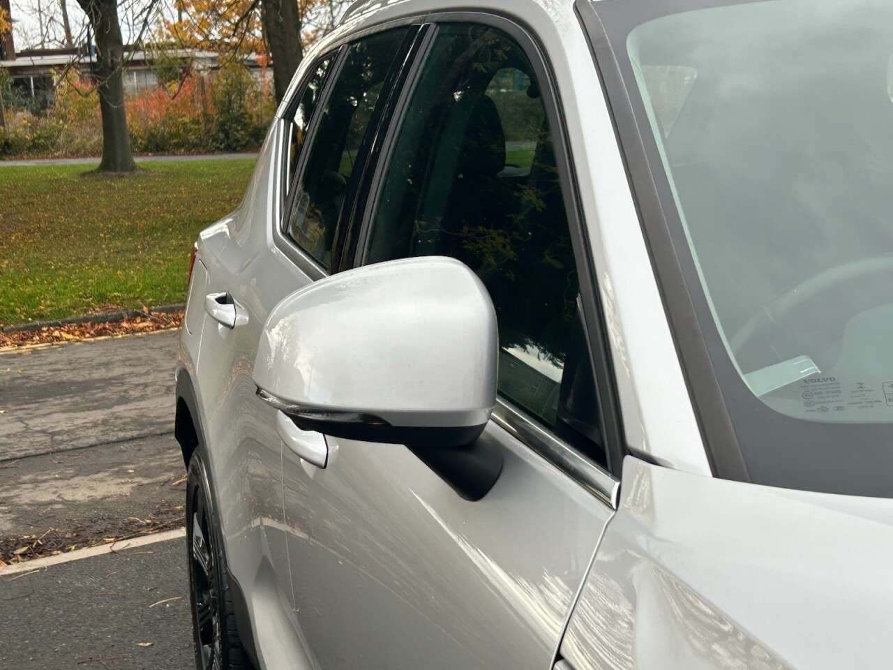 2019 VOLVO XC40 2019 VOLVO XC40