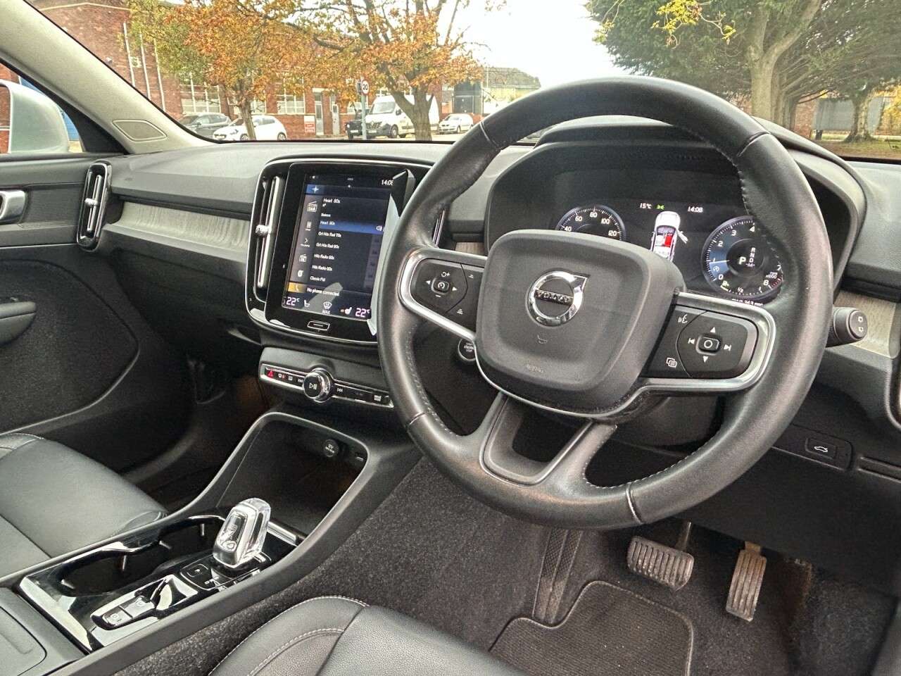 2019 VOLVO XC40 2019 VOLVO XC40