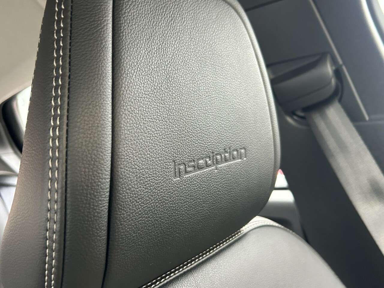 2019 VOLVO XC40 2019 VOLVO XC40