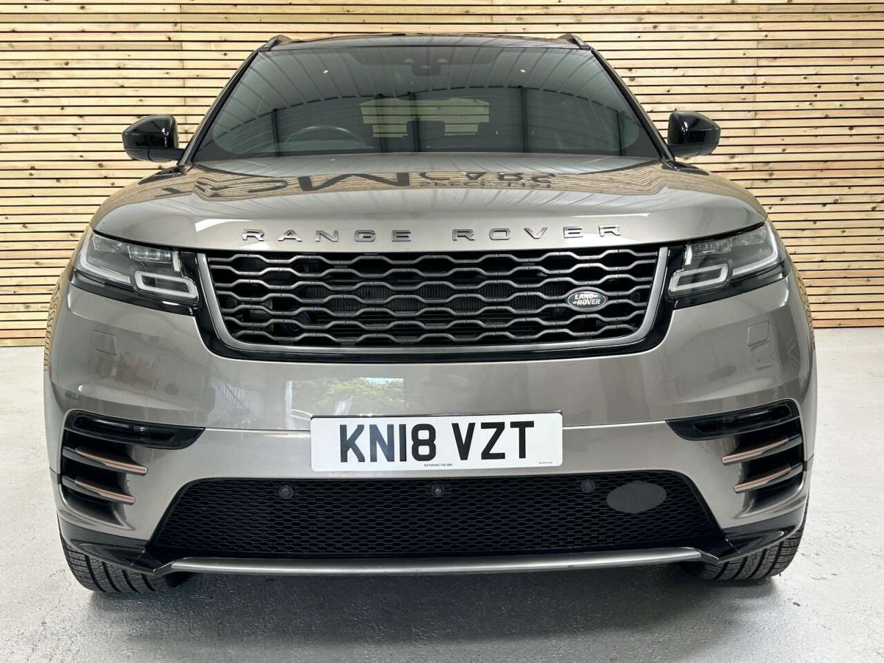 2018 LAND ROVER RANGE ROVER VELAR 2018 LAND ROVER RANGE ROVER VELAR