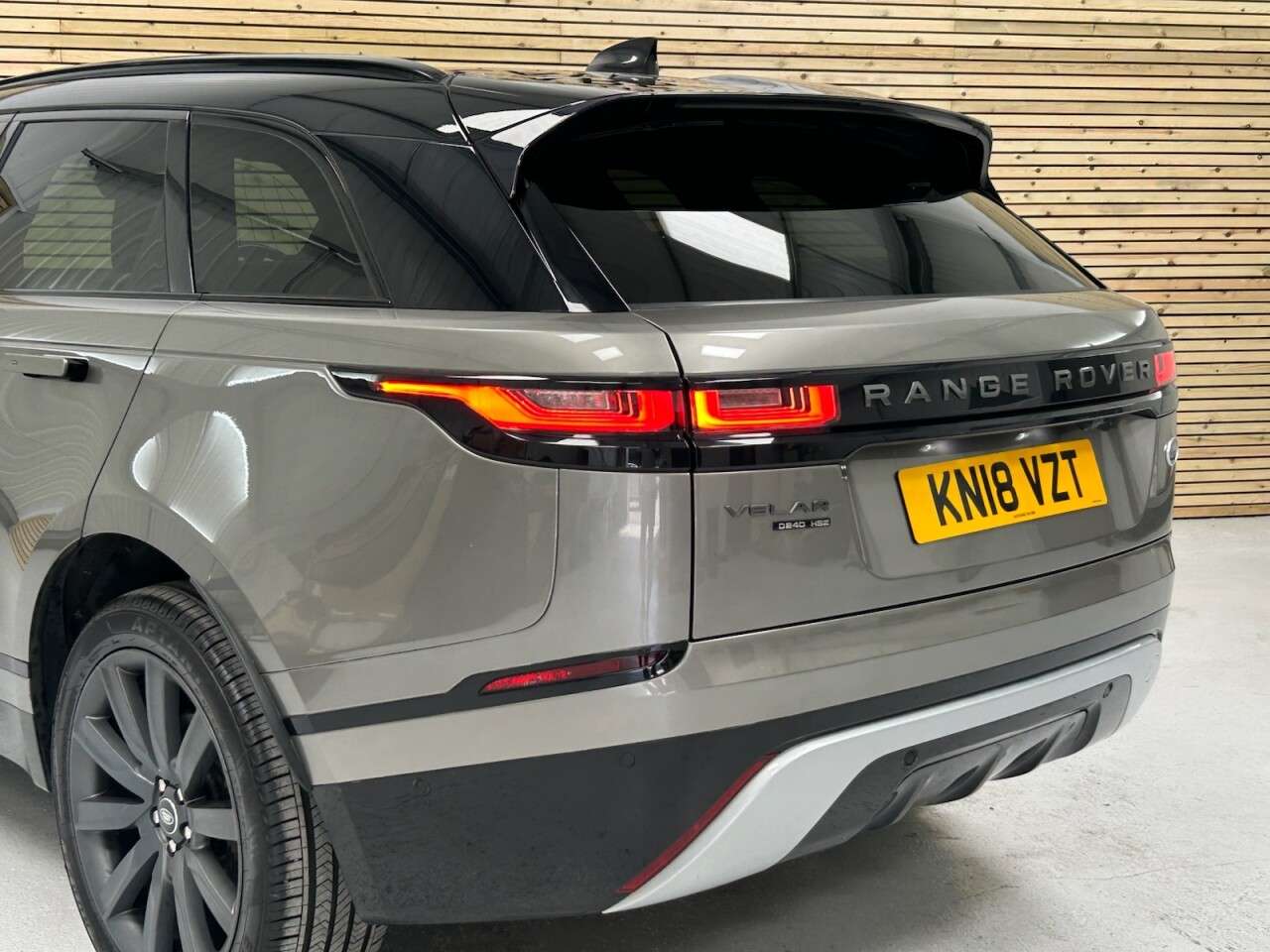 2018 LAND ROVER RANGE ROVER VELAR 2018 LAND ROVER RANGE ROVER VELAR