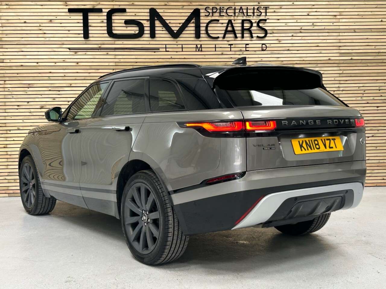 2018 LAND ROVER RANGE ROVER VELAR 2018 LAND ROVER RANGE ROVER VELAR
