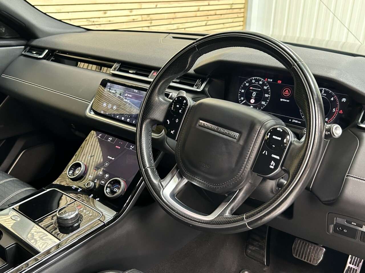 2018 LAND ROVER RANGE ROVER VELAR 2018 LAND ROVER RANGE ROVER VELAR