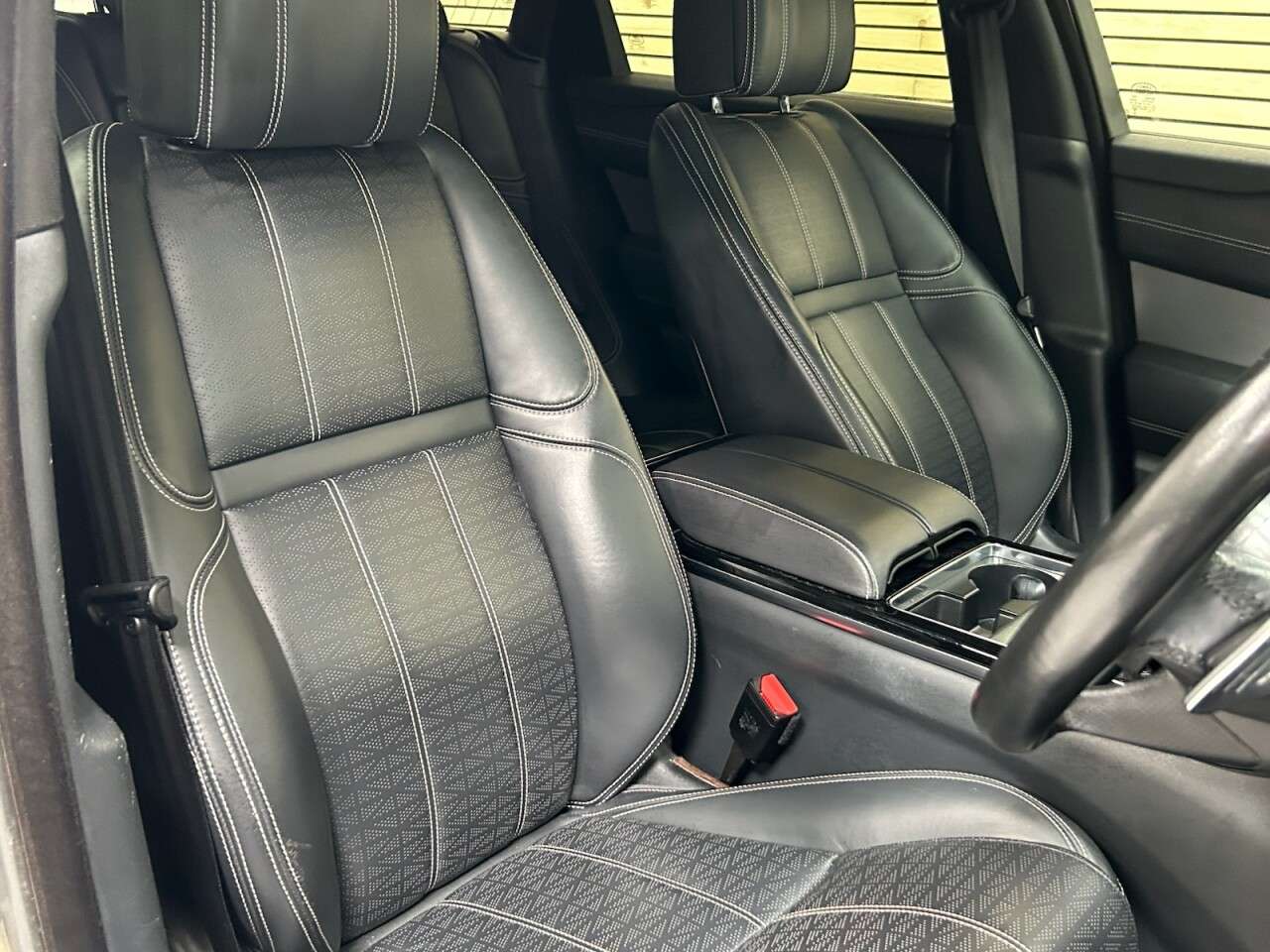 2018 LAND ROVER RANGE ROVER VELAR 2018 LAND ROVER RANGE ROVER VELAR