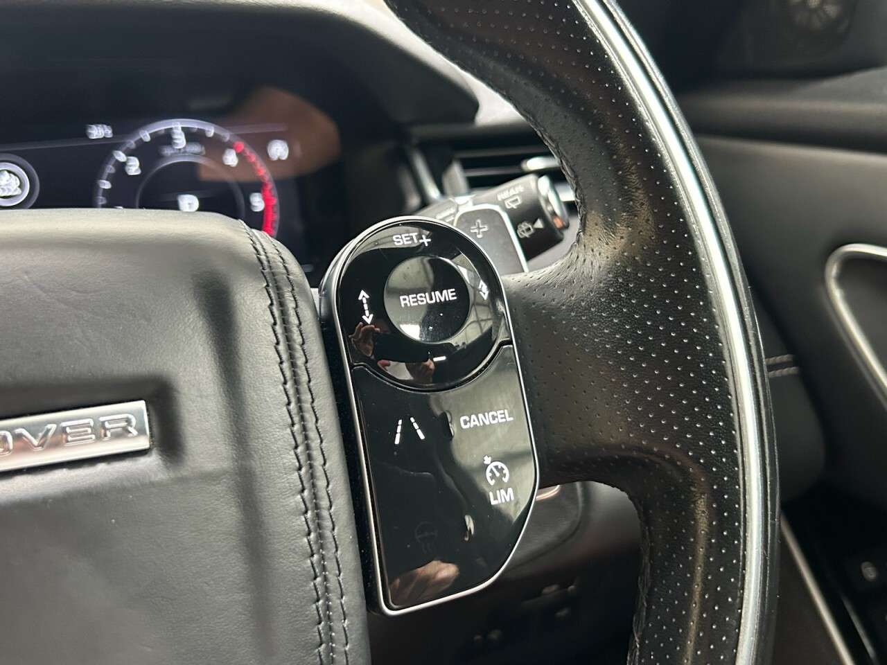 2018 LAND ROVER RANGE ROVER VELAR 2018 LAND ROVER RANGE ROVER VELAR
