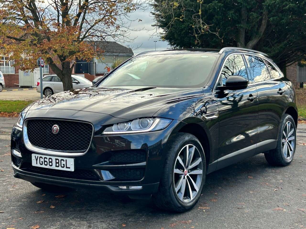 2019 JAGUAR F-PACE 2019 JAGUAR F-PACE