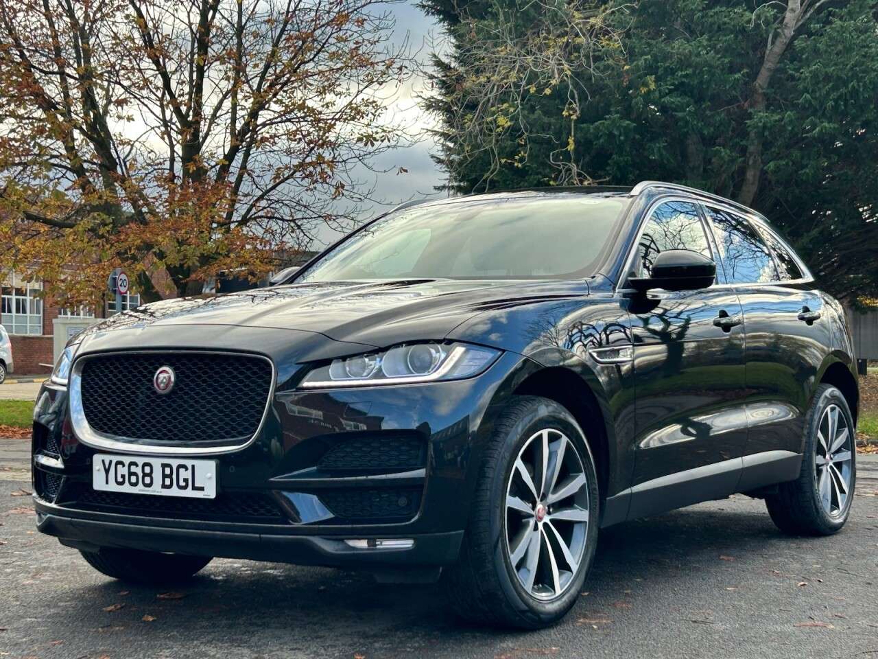 2019 JAGUAR F-PACE 2019 JAGUAR F-PACE